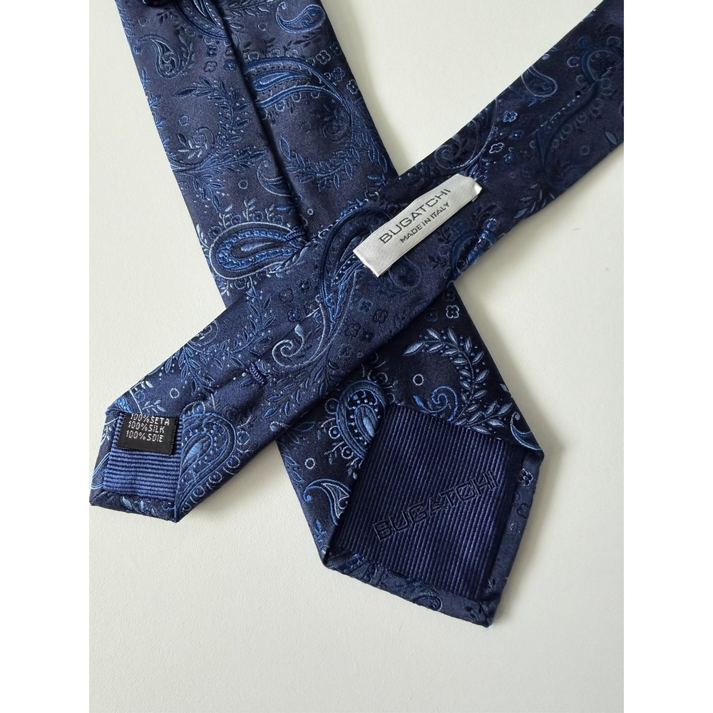 Bugatchi Navy Paisley Woven Jacquard Skinny Long 100% Silk Tie Made In Italy